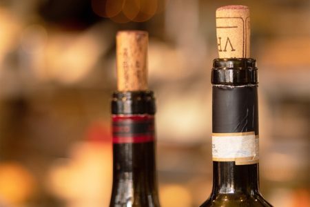 hållbarhet-öppnat-vin-narain-jashanmal-1292396-unsplash (1)
