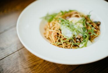 cooked dish on ceramic plate