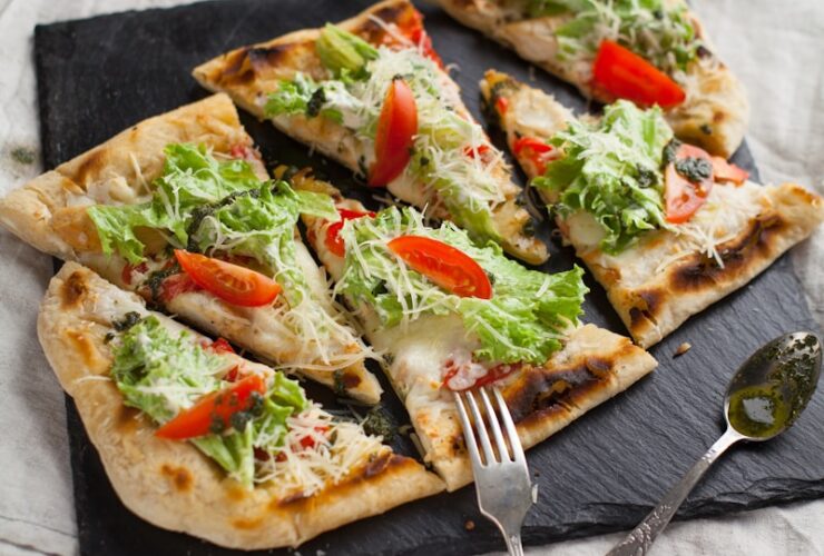 six sliced pizza